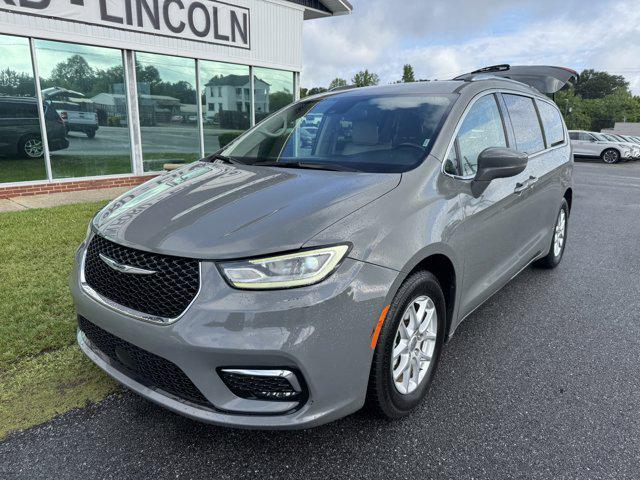 used 2021 Chrysler Pacifica car, priced at $19,995