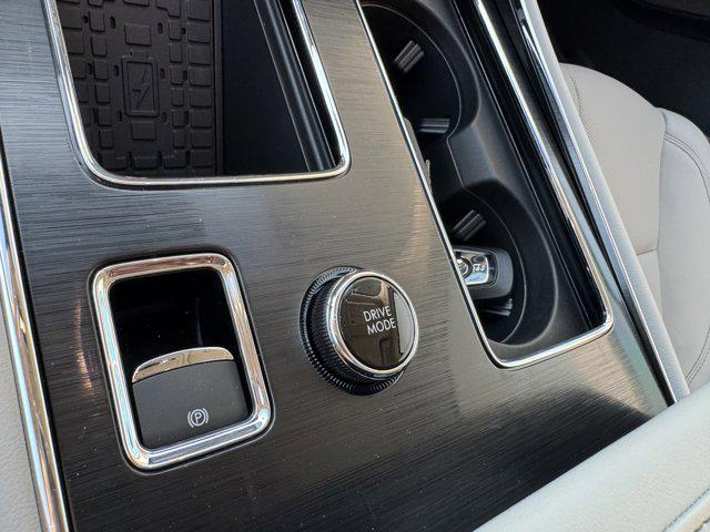 new 2025 Lincoln Aviator car, priced at $63,440