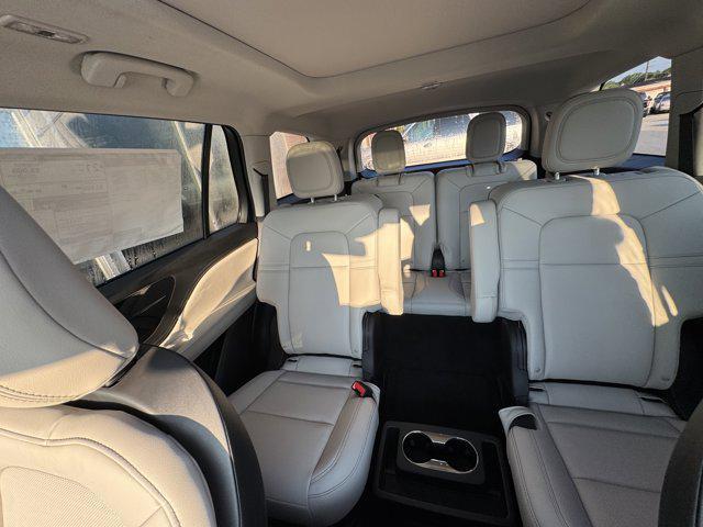 new 2025 Lincoln Aviator car, priced at $63,440