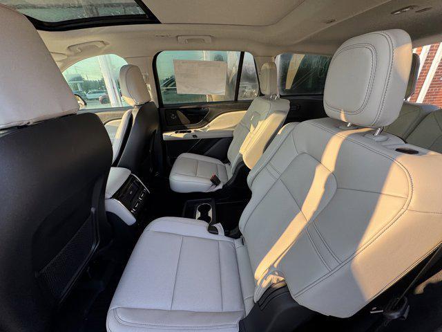 new 2025 Lincoln Aviator car, priced at $63,440