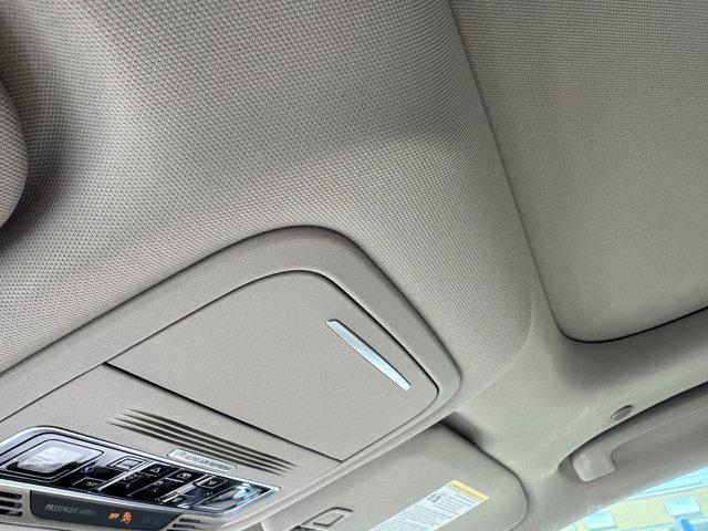 new 2025 Lincoln Nautilus car, priced at $58,705