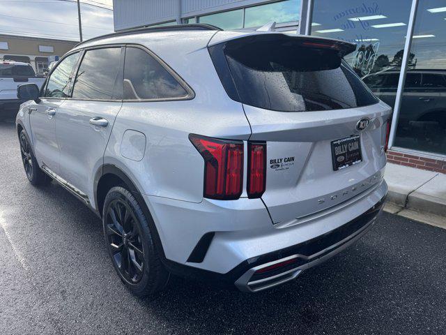 used 2021 Kia Sorento car, priced at $19,995