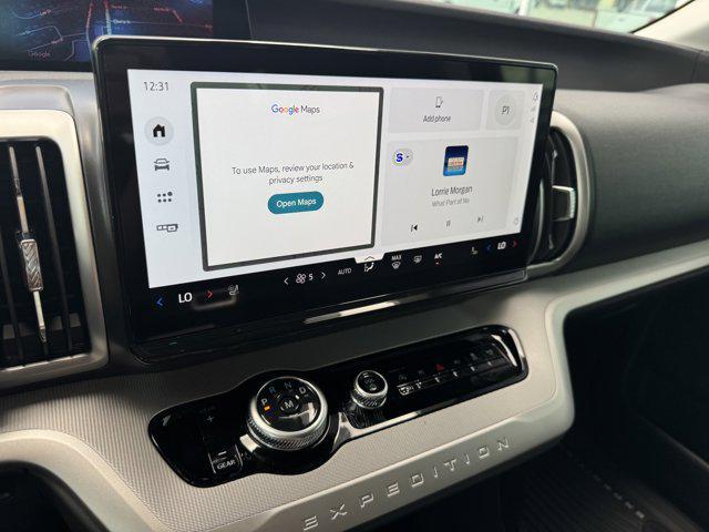 new 2025 Ford Expedition car, priced at $66,905