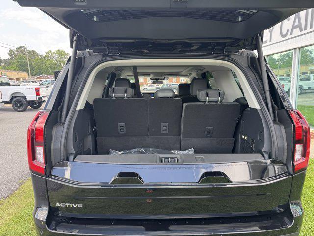 new 2025 Ford Expedition car, priced at $66,905