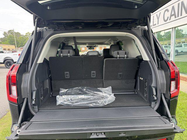 new 2025 Ford Expedition car, priced at $66,905