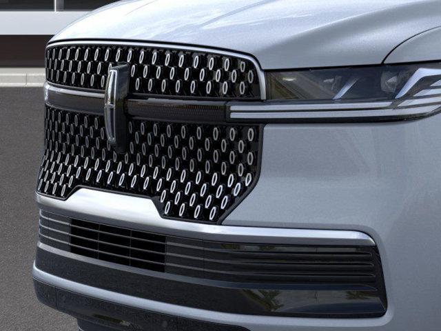 new 2025 Lincoln Navigator car, priced at $99,190