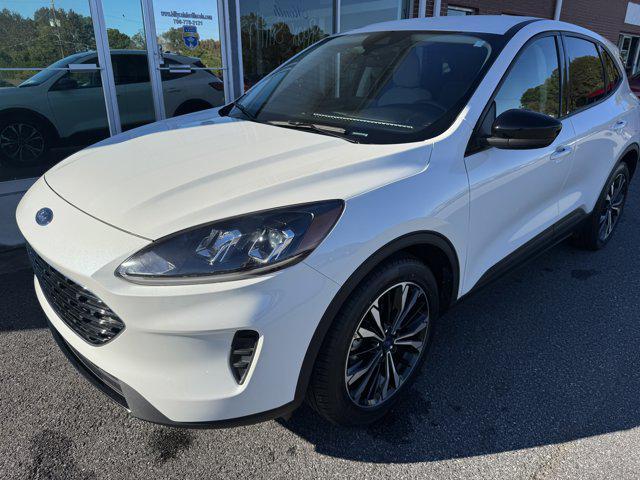 used 2022 Ford Escape car, priced at $17,995