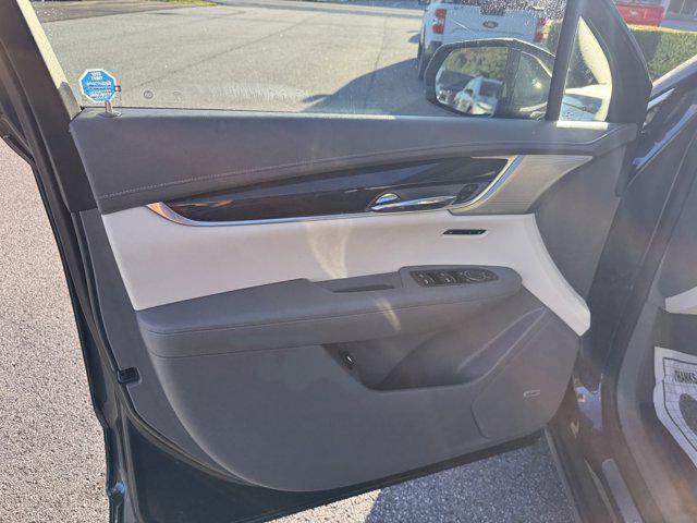 used 2020 Cadillac XT6 car, priced at $24,995