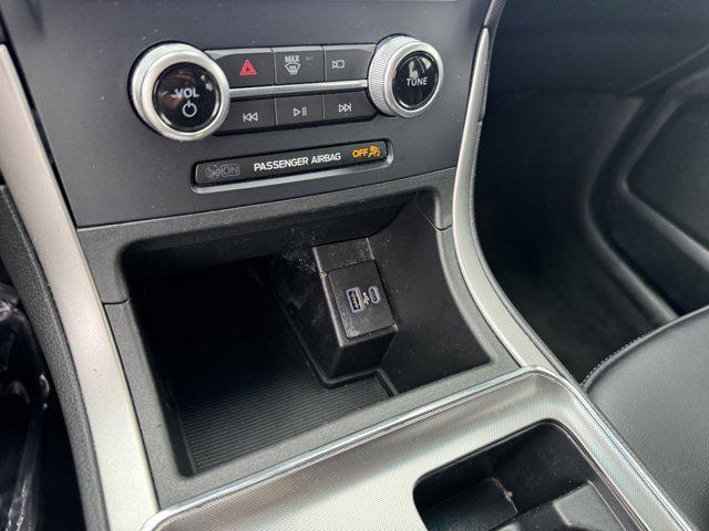 used 2022 Ford Edge car, priced at $22,995