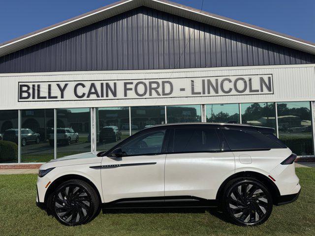 new 2025 Lincoln Nautilus car, priced at $67,910
