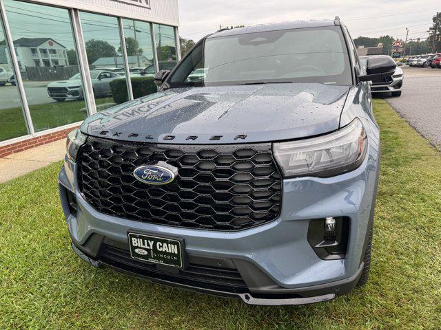 new 2025 Ford Explorer car, priced at $45,095