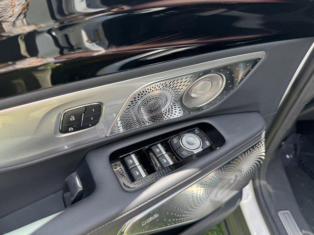 new 2025 Lincoln Nautilus car, priced at $65,910