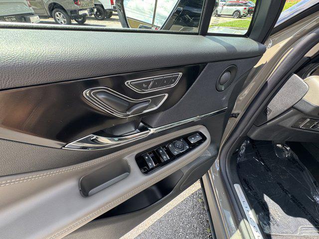 new 2025 Lincoln Corsair car