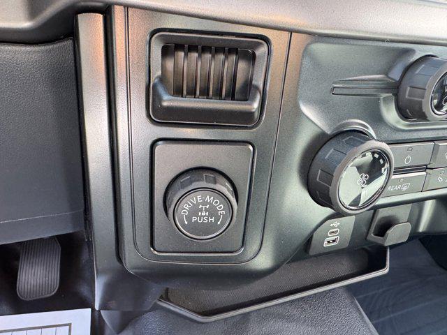 new 2025 Ford F-150 car, priced at $36,915
