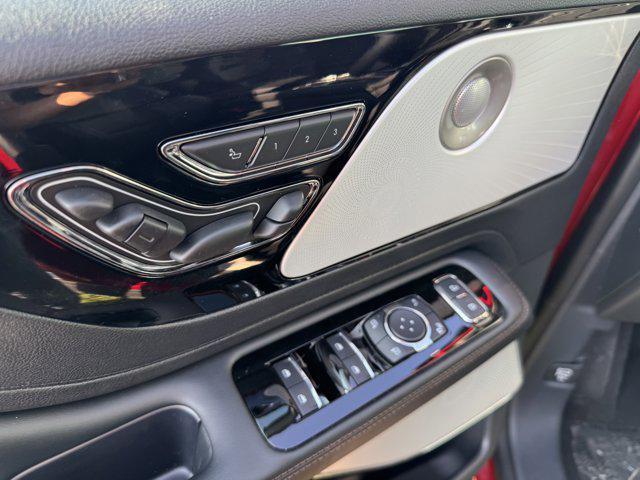 new 2025 Lincoln Aviator car, priced at $73,215