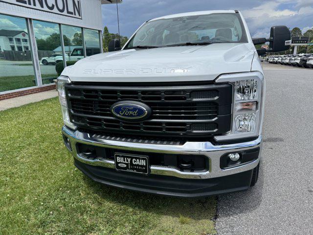 new 2025 Ford F-250 car, priced at $61,610