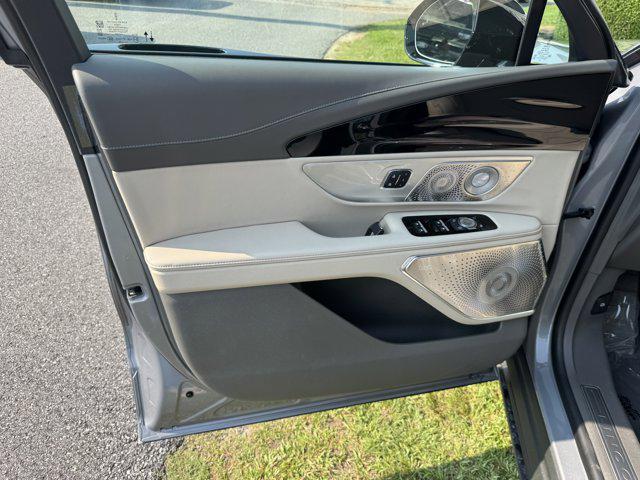 new 2025 Lincoln Nautilus car, priced at $66,910