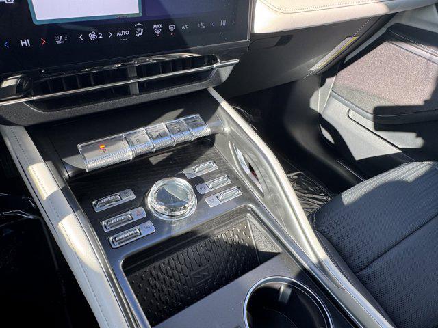 new 2025 Lincoln Nautilus car, priced at $60,100