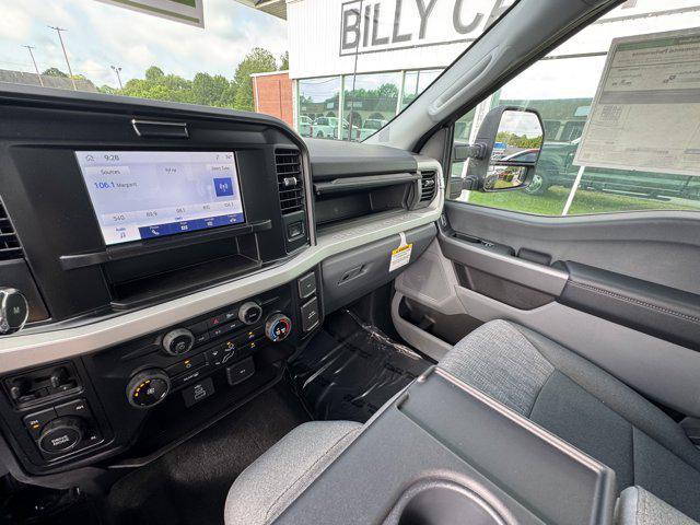new 2025 Ford F-350 car, priced at $59,190
