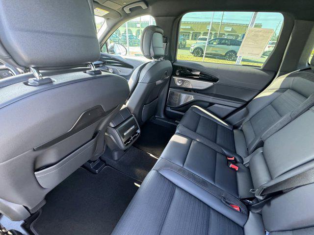 new 2025 Lincoln Nautilus car, priced at $62,664