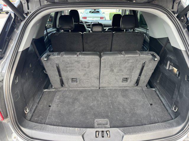 used 2024 Ford Explorer car, priced at $31,995