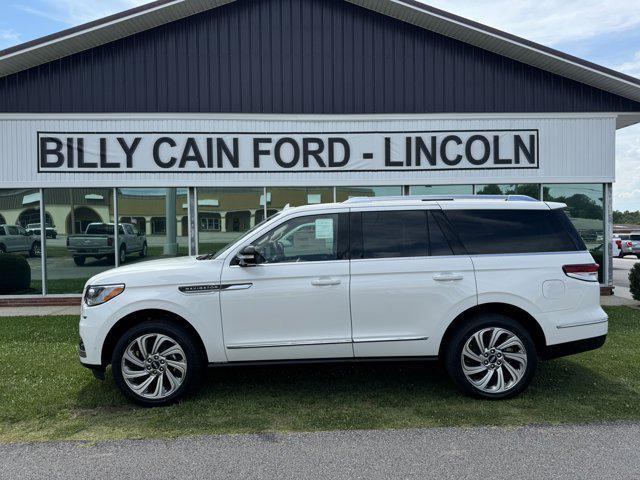 new 2024 Lincoln Navigator car, priced at $96,750