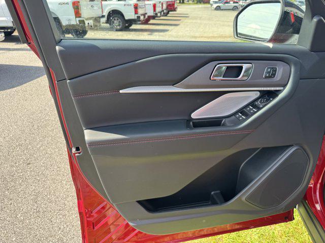 new 2025 Ford Explorer car, priced at $56,325