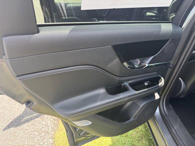 new 2025 Lincoln Corsair car