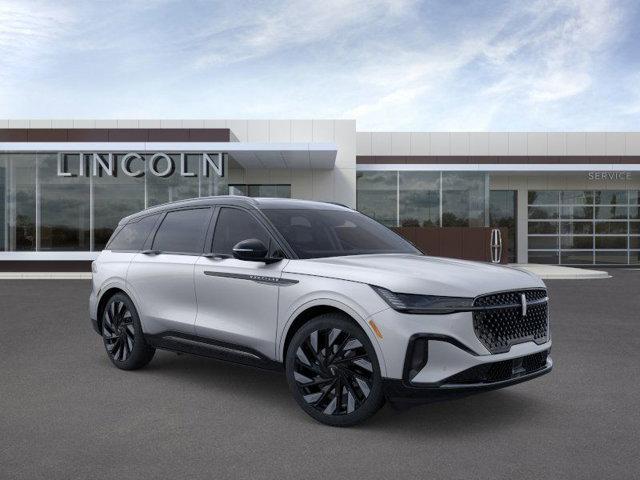 new 2025 Lincoln Nautilus car, priced at $63,205