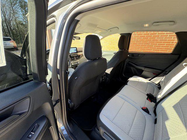 new 2025 Ford Escape car, priced at $28,135