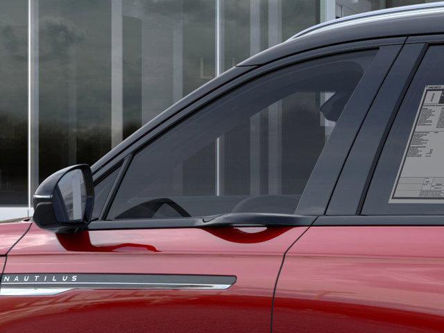 new 2025 Lincoln Nautilus car, priced at $62,275