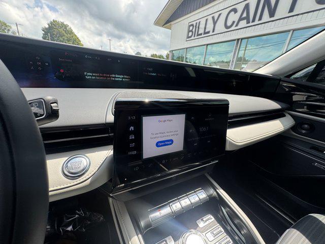new 2025 Lincoln Nautilus car, priced at $62,275