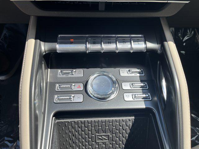 new 2025 Lincoln Nautilus car, priced at $51,735