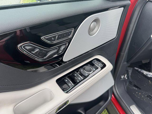 new 2025 Lincoln Aviator car, priced at $78,550
