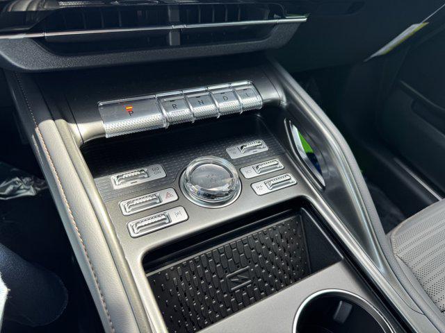 new 2025 Lincoln Nautilus car, priced at $61,850