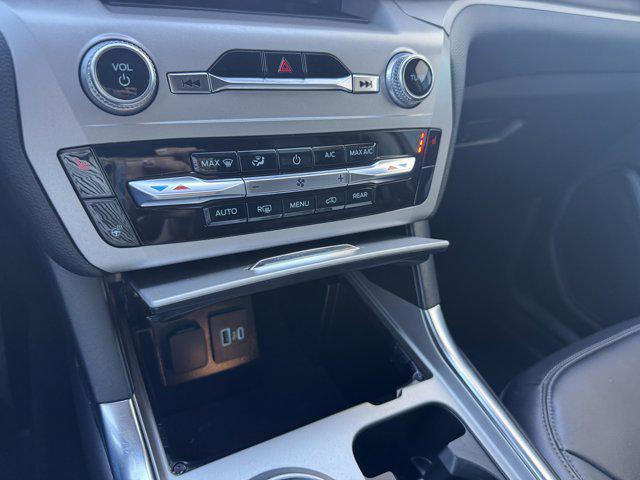 used 2023 Ford Explorer car, priced at $27,995