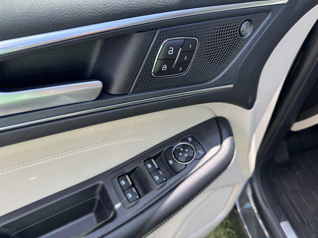 used 2024 Ford Edge car, priced at $32,995