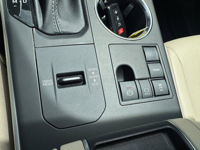 used 2023 Toyota Highlander car, priced at $36,995