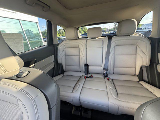 new 2025 Lincoln Nautilus car, priced at $55,665