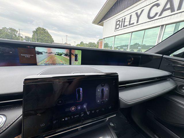 new 2025 Lincoln Nautilus car