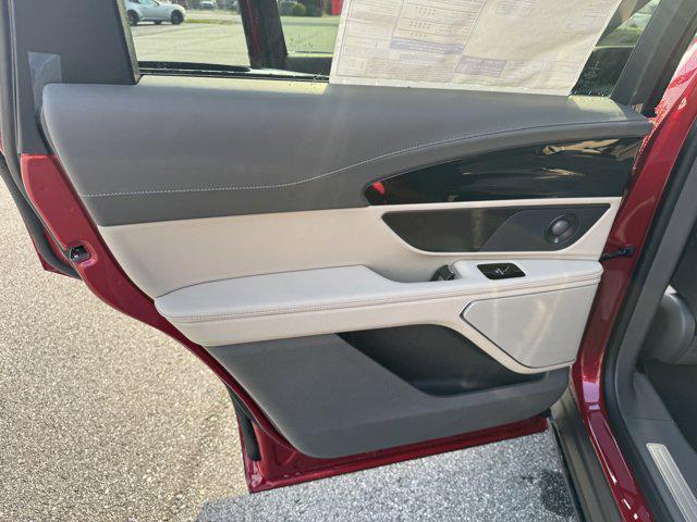 new 2025 Lincoln Nautilus car, priced at $58,070