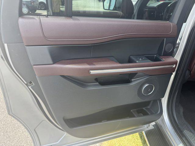used 2022 Ford Expedition car, priced at $41,995