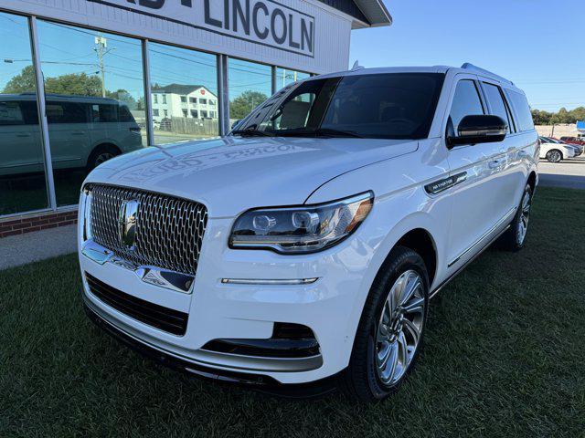 new 2024 Lincoln Navigator L car, priced at $93,600