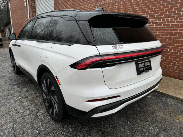 new 2025 Lincoln Nautilus car, priced at $63,294