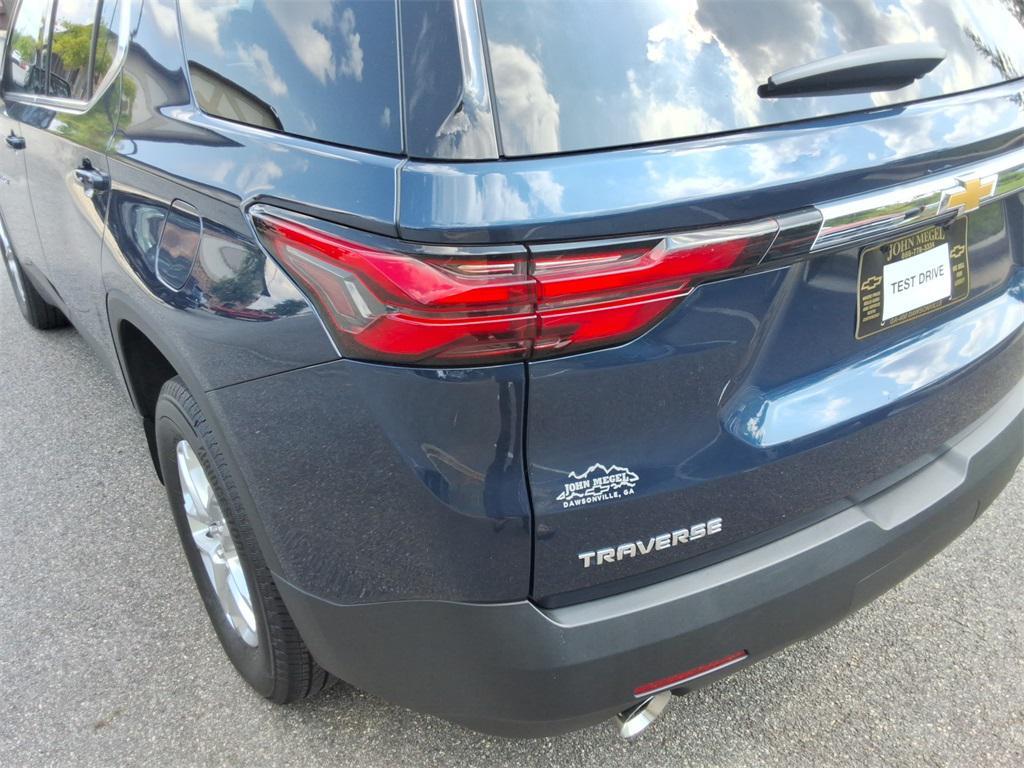 used 2023 Chevrolet Traverse car, priced at $32,566