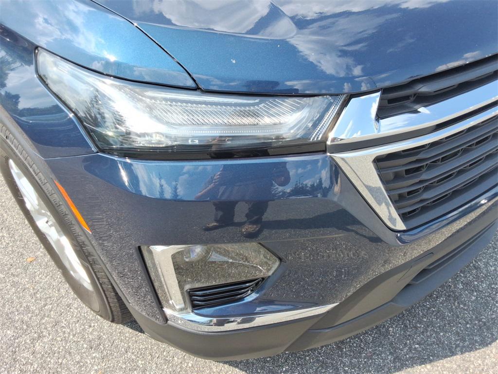 used 2023 Chevrolet Traverse car, priced at $32,566