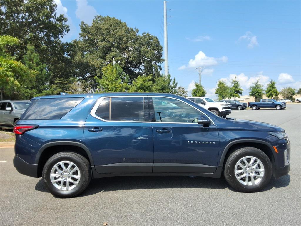 used 2023 Chevrolet Traverse car, priced at $32,566