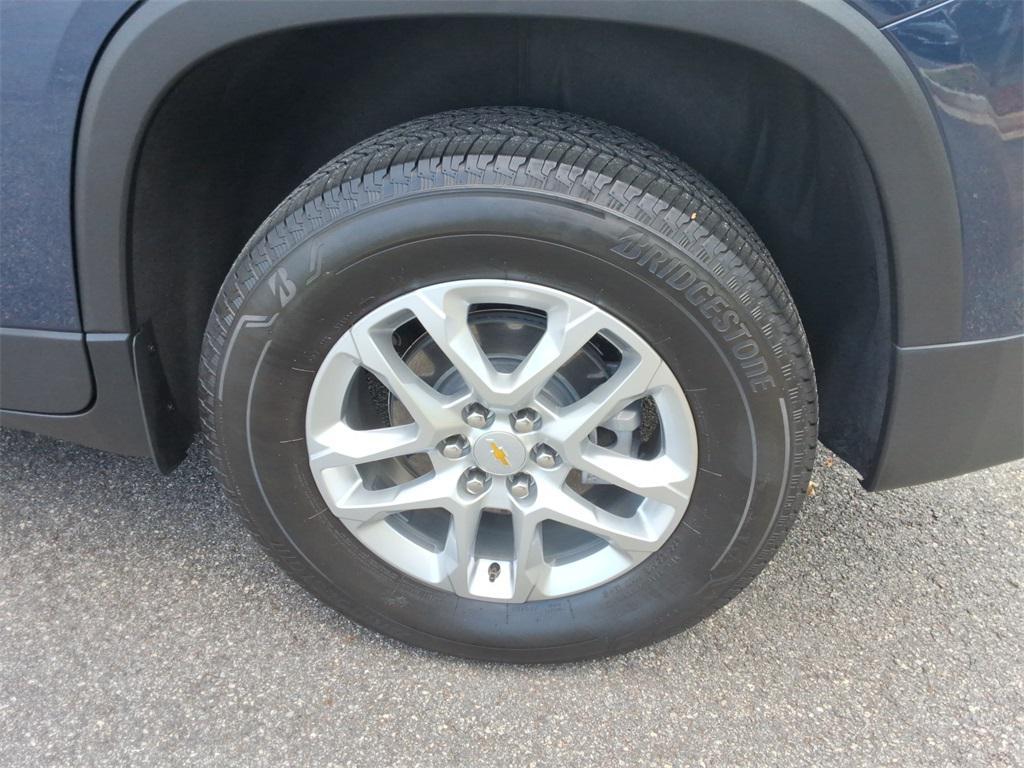 used 2023 Chevrolet Traverse car, priced at $32,566