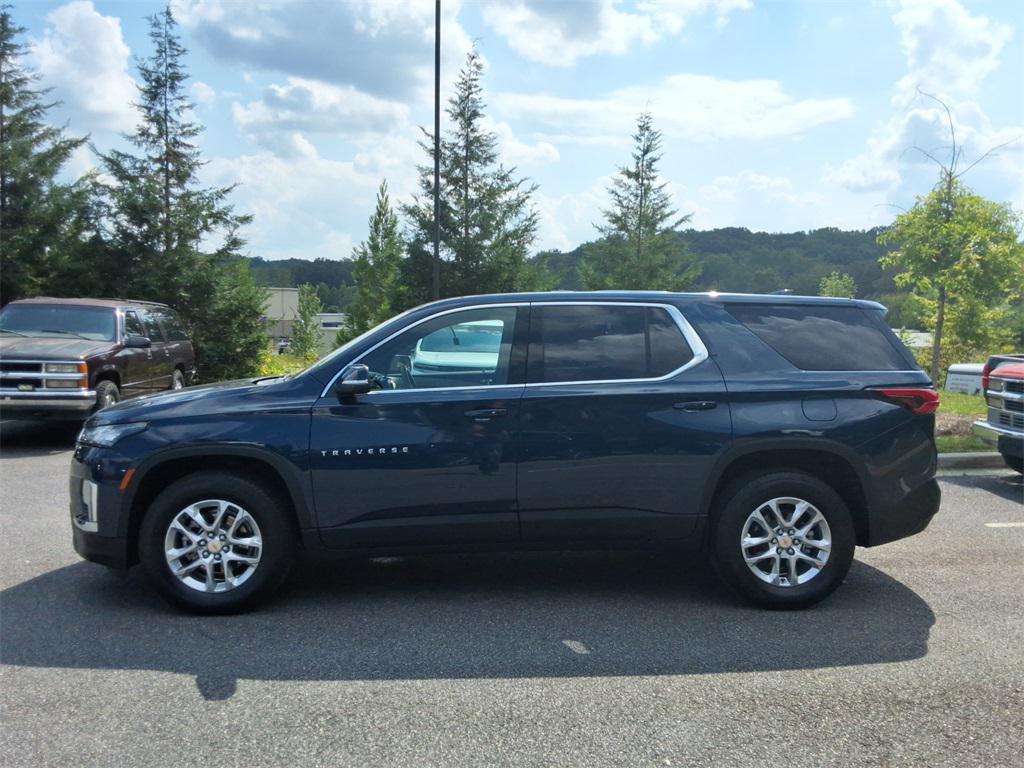 used 2023 Chevrolet Traverse car, priced at $32,566