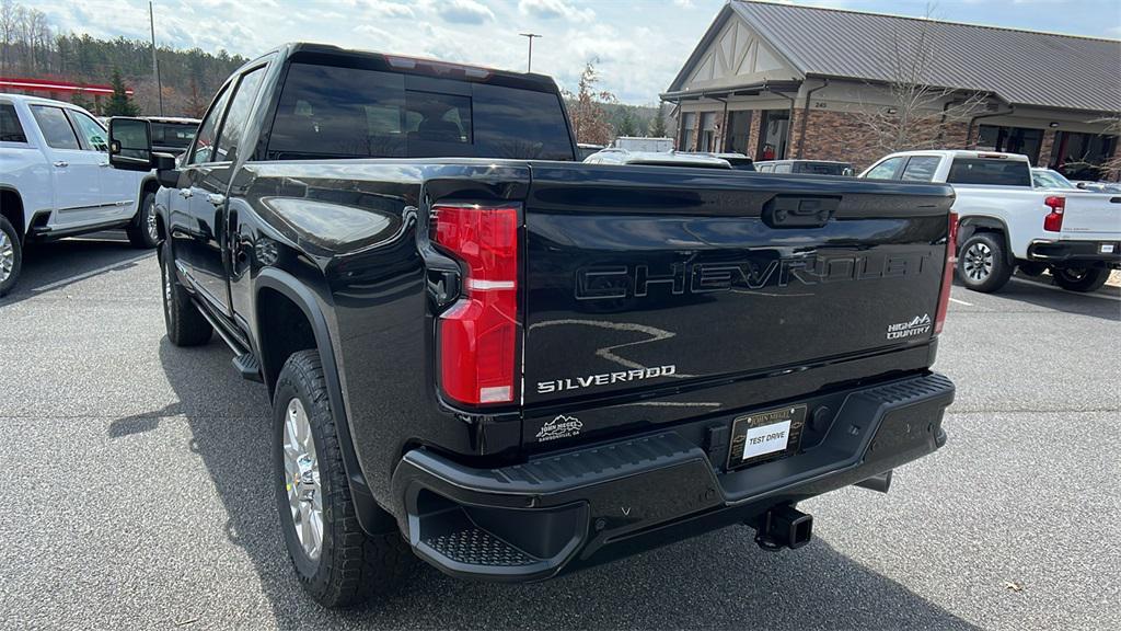 new 2025 Chevrolet Silverado 2500 car, priced at $81,056